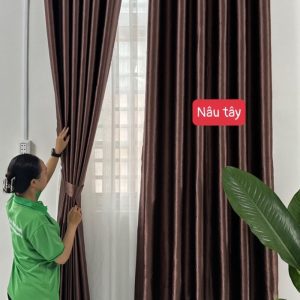 Rèm cửa màu nâu tây có thể cản nắng, tia UV hiệu quả với mức độ cản sáng đến 90%