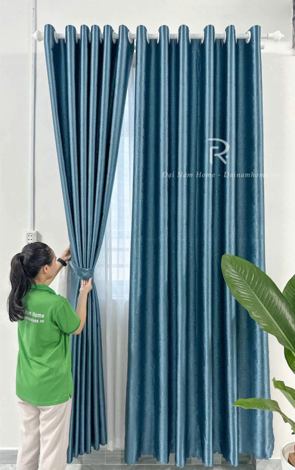 Đại Nam Home xin giới thiệu mẫu rèm trơn màu xanh lam đang được ưa chuộng