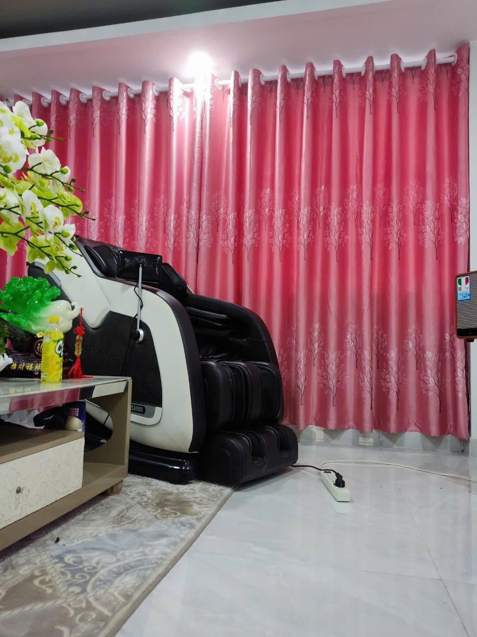 Rèm vải phòng khách một lớp phù hợp với những phòng khách nhỏ gọn