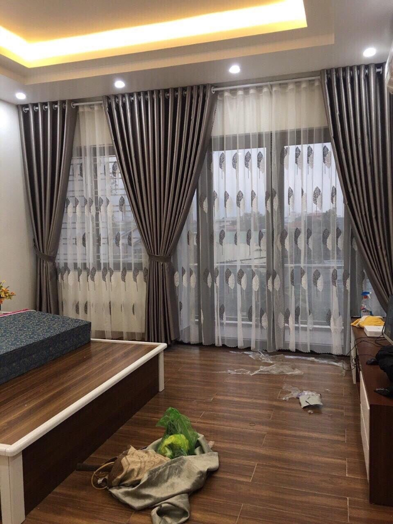 rem cua phong khach 12