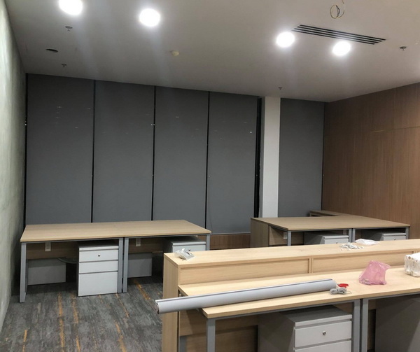 Tổng hợp 100+ loại rèm cửa phòng làm việc đẹp, giá tốt Đặc điểm gọn nhẹ, phù hợp với không gian làm việc nhỏ